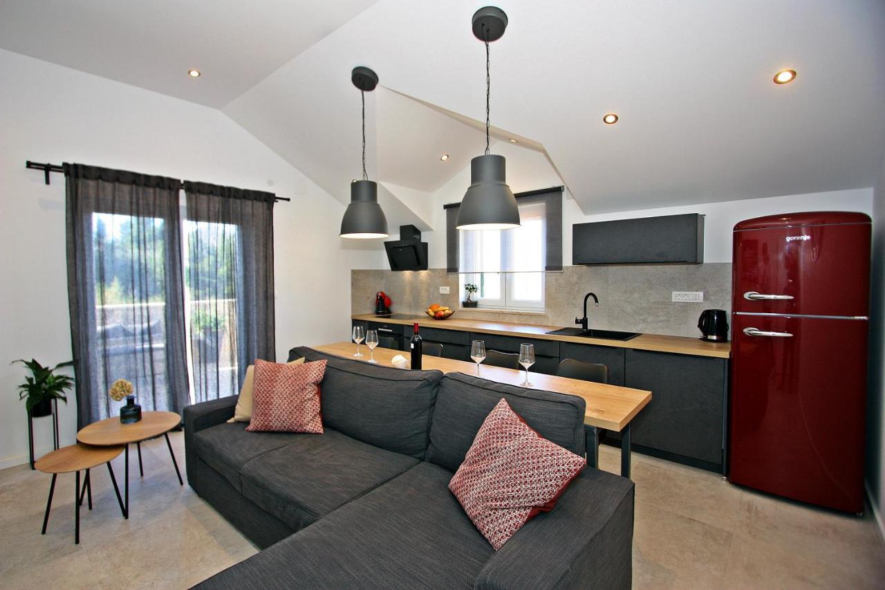 Apartman Gajka Supetar Zewnętrze zdjęcie